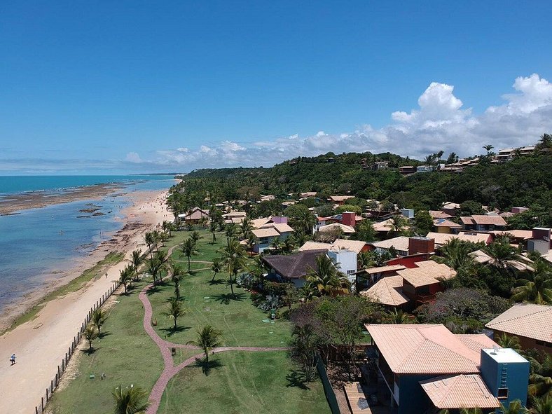 Amazing Beach House close to everything